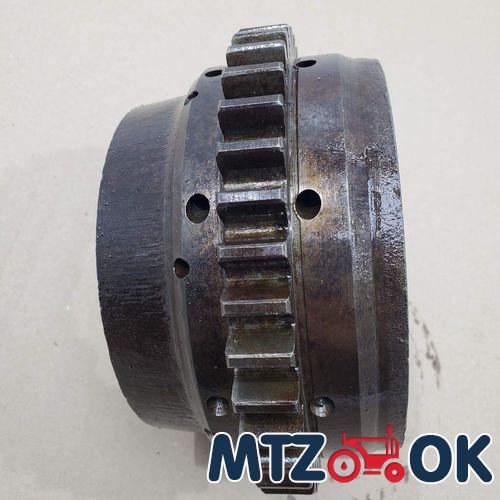 Плита переходная под насос-дозатор МТЗ Ф80-3407031 Плита переходная под насос-дозатор МТЗ Ф80-3407031