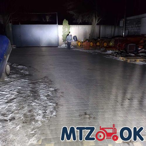 Чехол сидения МТЗ УК к-т спинка h=47см. низ w=45см кожзам (на сиденье оригинал) Чехол сидения МТЗ УК к-т спинка h=47см. низ w=45см кожзам (на сиденье оригинал)