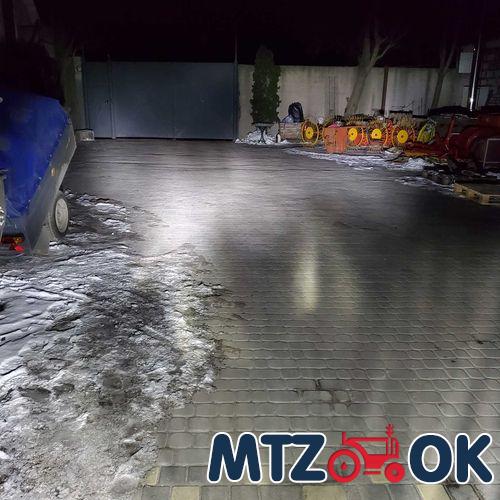 Чехол сидения МТЗ УК к-т спинка h=47см. низ w=45см кожзам (на сиденье оригинал) Чехол сидения МТЗ УК к-т спинка h=47см. низ w=45см кожзам (на сиденье оригинал)