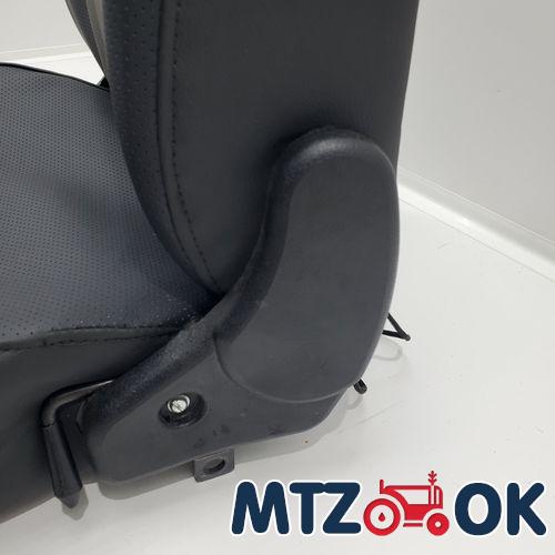 Чехол сидения МТЗ УК к-т спинка h=47см. низ w=45см кожзам (на сиденье оригинал) Чехол сидения МТЗ УК к-т спинка h=47см. низ w=45см кожзам (на сиденье оригинал)