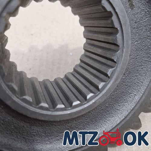 Генератор 14В 700Вт Т 40,40М,ЛТЗ 55,60 2-х ручейный (d шкива 108мм) (пр-во Радиоволна) Г462.3701-01 Генератор 14В 700Вт Т 40,40М,ЛТЗ 55,60 2-х ручейный (d шкива 108мм) (пр-во Радиоволна) Г462.3701-01