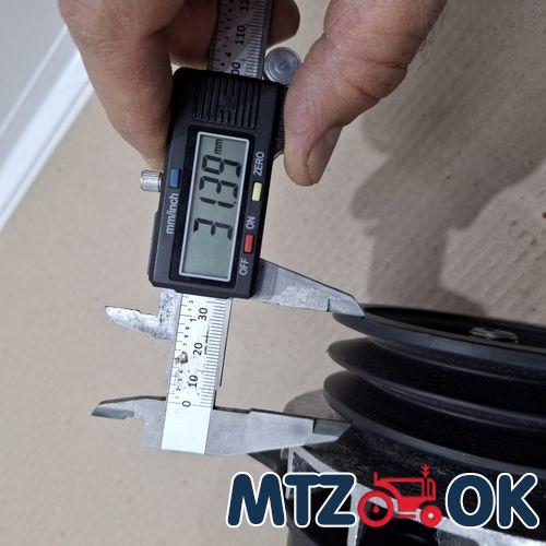 Генератор 14В 700Вт Т 40,40М,ЛТЗ 55,60 2-х ручейный (d шкива 108мм) (пр-во Радиоволна) Г462.3701-01 Генератор 14В 700Вт Т 40,40М,ЛТЗ 55,60 2-х ручейный (d шкива 108мм) (пр-во Радиоволна) Г462.3701-01