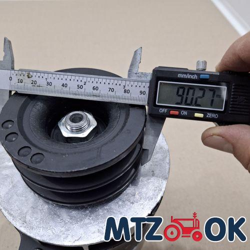 Генератор 14В 700Вт Т 40,40М,ЛТЗ 55,60 2-х ручейный (d шкива 108мм) (пр-во Радиоволна) Г462.3701-01 Генератор 14В 700Вт Т 40,40М,ЛТЗ 55,60 2-х ручейный (d шкива 108мм) (пр-во Радиоволна) Г462.3701-01