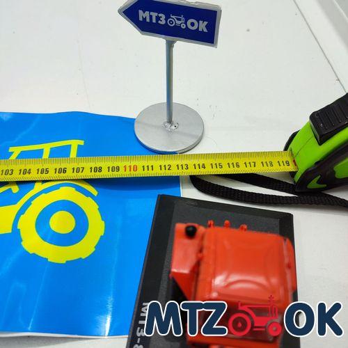 Наклейка "МЕХАНИЗАТОР" на лобовое стекло 113см*14см Наклейка "МЕХАНИЗАТОР" на лобовое стекло 113см*14см