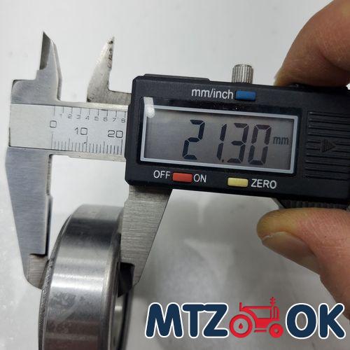 Чехол сидения МТЗ УК к-т спинка h=47см. низ w=45см кожзам (на сиденье оригинал) Чехол сидения МТЗ УК к-т спинка h=47см. низ w=45см кожзам (на сиденье оригинал)