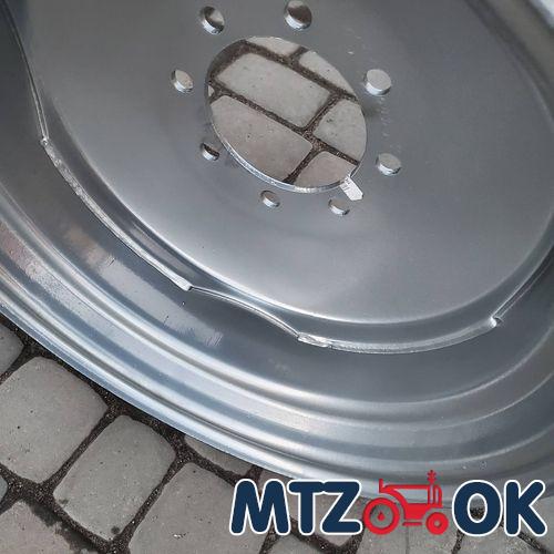 Чехол сидения МТЗ УК к-т спинка h=47см. низ w=45см кожзам (на сиденье оригинал) Чехол сидения МТЗ УК к-т спинка h=47см. низ w=45см кожзам (на сиденье оригинал)