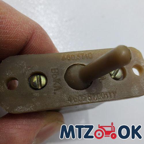 Переключатель МТЗ тумблер 2-х позиционный пластик (с хранения) 4602.3710 Переключатель МТЗ тумблер 2-х позиционный пластик (с хранения) 4602.3710