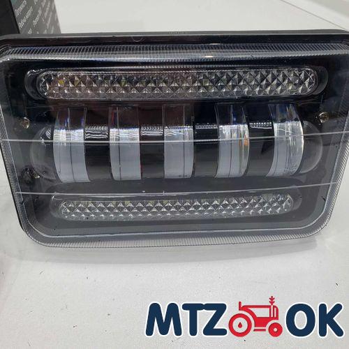 Фара МТЗ квадратная 75Вт 5 линз (ближний и габарит) 01-75 DRL Фара МТЗ квадратная 75Вт 5 линз (ближний и габарит) 01-75 DRL