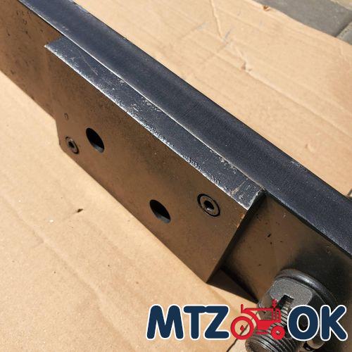 Тяга продольная (согнутая с двух сторон) МТЗ усиленная 30мм длина 90см между яблоками сталь 45 (пара) Тяга продольная (согнутая с двух сторон) МТЗ усиленная 30мм длина 90см между яблоками сталь 45 (пара)