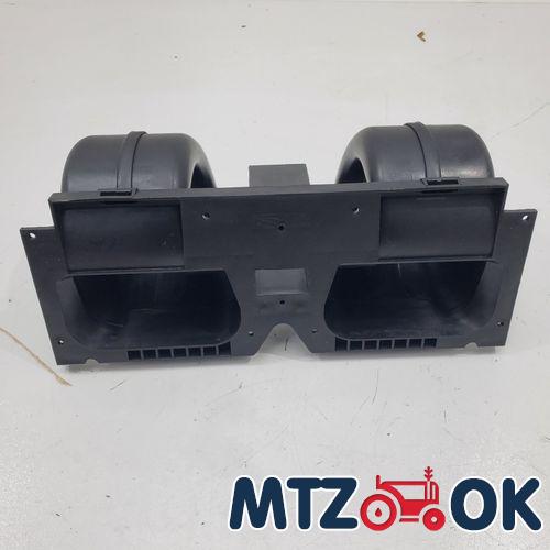 Электродвигатель отопителя МТЗ в сб. 12В (пр-во Беларусь) ДП70-130-4.5-12 Электродвигатель отопителя МТЗ в сб. 12В (пр-во Беларусь) ДП70-130-4.5-12