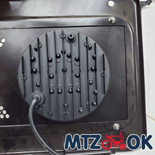 Решетка капота с фарами линза N-001 (60Вт12-24В 5.75 дюймов 14 см ближний/дальний/ходовые огни/поворот ) в сборе на МТЗ 82 авто. мотоцикл. некоторые модели BMW ВАЗ 2103.2106 (собств.пр-во) Решетка капота с фарами линза N-001 (60Вт12-24В 5.75 дюймов 14 см ближний/дальний/ходовые огни/поворот ) в сборе на МТЗ 82 авто. мотоцикл. некоторые модели BMW ВАЗ 2103.2106 (собств.пр-во)