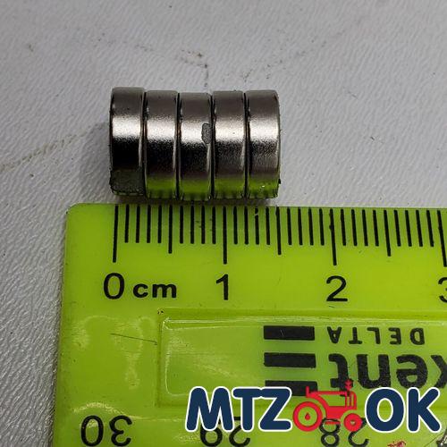 Крышка КПП МТЗ-82 нового образца в сборе без рычага (боковое управление) 70-1703010-А1 Крышка КПП МТЗ-82 нового образца в сборе без рычага (боковое управление) 70-1703010-А1