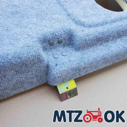 Крышка КПП МТЗ-82 нового образца в сборе без рычага (боковое управление) 70-1703010-А1 Крышка КПП МТЗ-82 нового образца в сборе без рычага (боковое управление) 70-1703010-А1