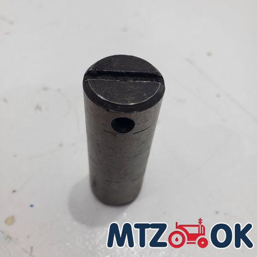 Крышка КПП МТЗ-82 нового образца в сборе без рычага (боковое управление) 70-1703010-А1 Крышка КПП МТЗ-82 нового образца в сборе без рычага (боковое управление) 70-1703010-А1