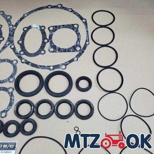 Фара LED квадратна 48W. 16 ламп (85х85мм) 12/24В (синий свет) 4070 Фара LED квадратна 48W. 16 ламп (85х85мм) 12/24В (синий свет) 4070