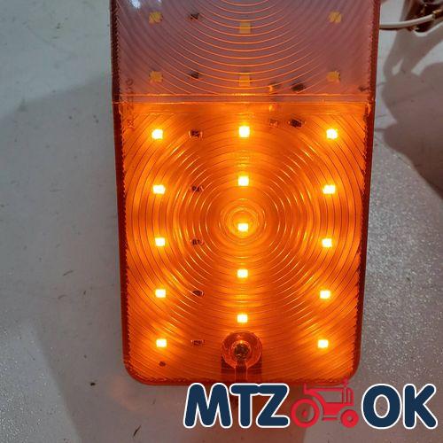 Стекло форточки МТЗ УК подвижное с отв. 722х330 Стекло форточки МТЗ УК подвижное с отв. 722х330