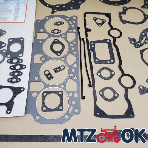 Фара LED квадратна 48W. 16 ламп (85х85мм) 12/24В (синий свет) 4070 Фара LED квадратна 48W. 16 ламп (85х85мм) 12/24В (синий свет) 4070