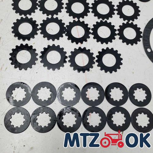 Прокладка корпуса промежуточной опоры МТЗ-82 (паронит 0.8мм) 72-2209023 Прокладка корпуса промежуточной опоры МТЗ-82 (паронит 0.8мм) 72-2209023