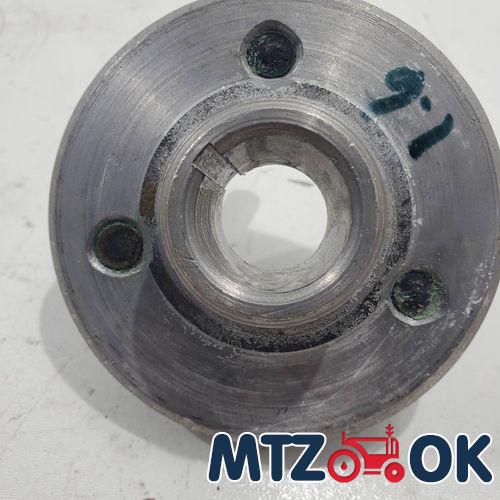 Фланец привода ТНВД Д 245 (со шпильками) (пр-во ММЗ) 245-1006320-Г Фланец привода ТНВД Д 245 (со шпильками) (пр-во ММЗ) 245-1006320-Г