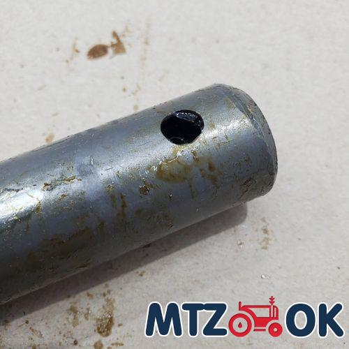 Наклейка на капот МТЗ 82 к-т 2шт. (110х7см) серая Наклейка на капот МТЗ 82 к-т 2шт. (110х7см) серая