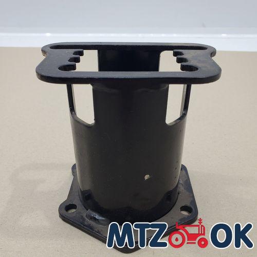 Наклейка на капот МТЗ 82 к-т 2шт. (110х7см) серая Наклейка на капот МТЗ 82 к-т 2шт. (110х7см) серая