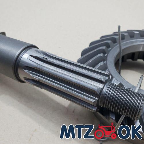 Наклейка на капот МТЗ 82 к-т 2шт. (110х7см) серая Наклейка на капот МТЗ 82 к-т 2шт. (110х7см) серая