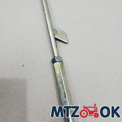 Наклейка на капот МТЗ 82 к-т 2шт. (110х7см) серая Наклейка на капот МТЗ 82 к-т 2шт. (110х7см) серая