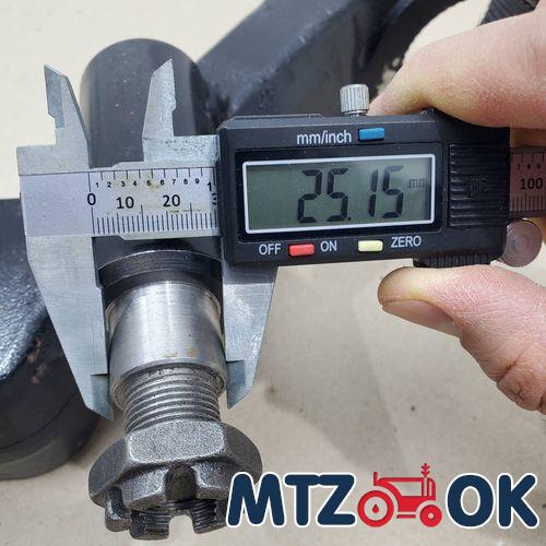 Кронштейн подножки МТЗ УК правый (пр-во МТЗ) 80-8405032-Б Кронштейн подножки МТЗ УК правый (пр-во МТЗ) 80-8405032-Б