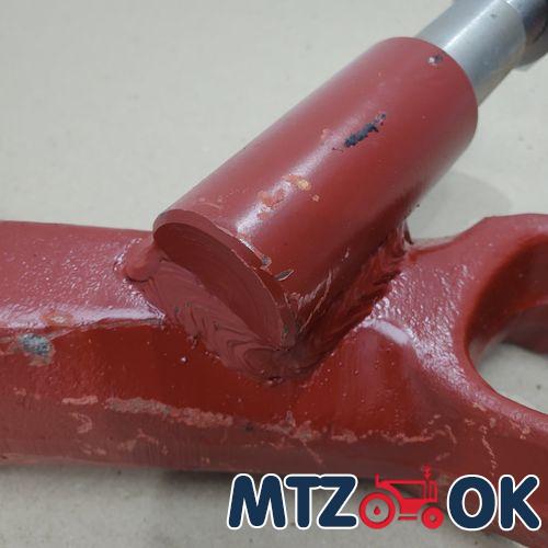 Кронштейн подножки МТЗ УК правый (пр-во МТЗ) 80-8405032-Б Кронштейн подножки МТЗ УК правый (пр-во МТЗ) 80-8405032-Б