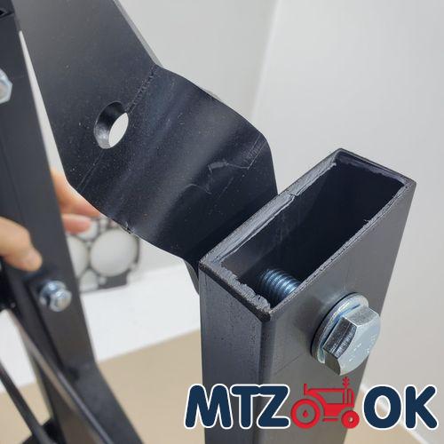 Кронштейн подножки МТЗ УК правый (пр-во МТЗ) 80-8405032-Б Кронштейн подножки МТЗ УК правый (пр-во МТЗ) 80-8405032-Б