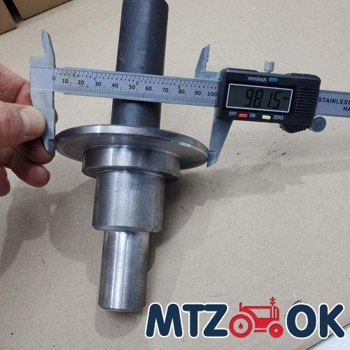 Кронштейн подножки МТЗ УК правый (пр-во МТЗ) 80-8405032-Б Кронштейн подножки МТЗ УК правый (пр-во МТЗ) 80-8405032-Б