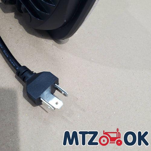 Фара LED прямоугольная 95Вт 12-24В. 5-7дюйма ближний 3600люм./дальний 5500люм. (200х140х50мм) (алюм. корпус) на трактор. Фуры TIR. МАЗ. Камаз (пр-во Китай) С34 Фара LED прямоугольная 95Вт 12-24В. 5-7дюйма ближний 3600люм./дальний 5500люм. (200х140х50мм) (алюм. корпус) на трактор. Фуры TIR. МАЗ. Камаз (пр-во Китай) С34