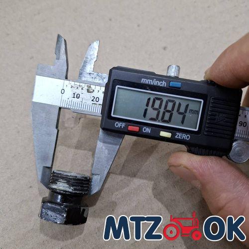 Болт гидроарматуры М20х1.5 МТЗ на 2 отв. (пр-во Украина) 50-4607031 Болт гидроарматуры М20х1.5 МТЗ на 2 отв. (пр-во Украина) 50-4607031