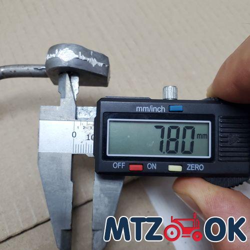 Кронштейн капота верхний (пр-во Украина) 90-8400012-Б Кронштейн капота верхний (пр-во Украина) 90-8400012-Б