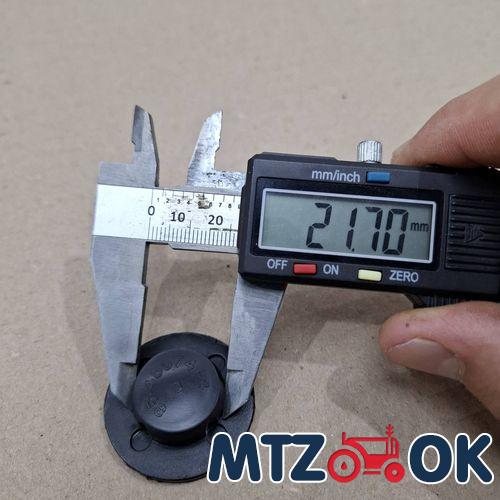 Заглушка МТЗ резиновая 85-4607444 Заглушка МТЗ резиновая 85-4607444