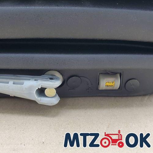 Сиденье для трактора и спец. техники МТЗ УК (с подлокотниками) АТР1504 Сиденье для трактора и спец. техники МТЗ УК (с подлокотниками) АТР1504