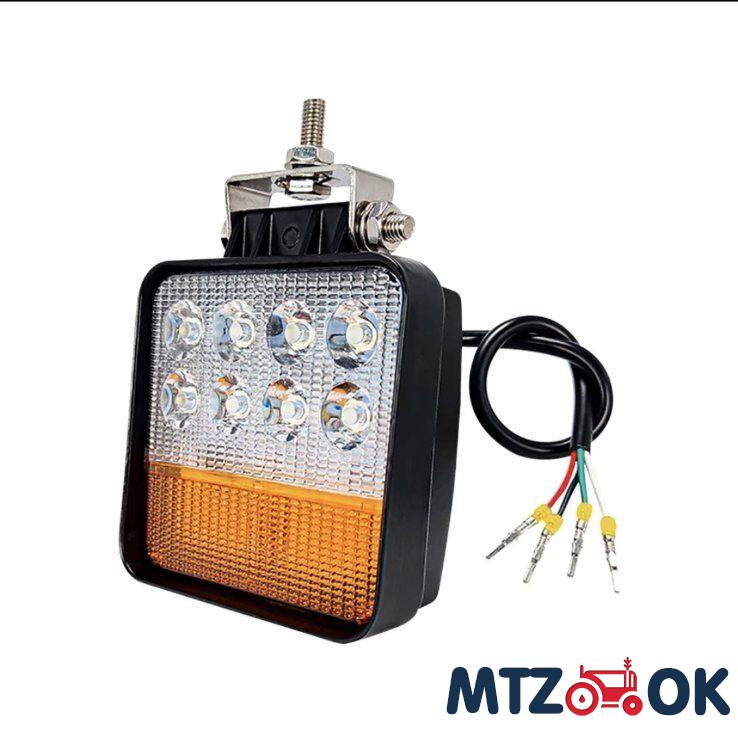 Фонарь Led 30В (свет+поворотник, 110х110мм) пара Фонарь Led 30В (свет+поворотник, 110х110мм) пара