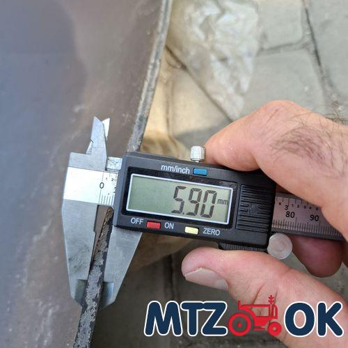 Обшивка торпеды МТЗ МК под стартер (без уха) правая сторона с отверствием (металл) к-т Обшивка торпеды МТЗ МК под стартер (без уха) правая сторона с отверствием (металл) к-т