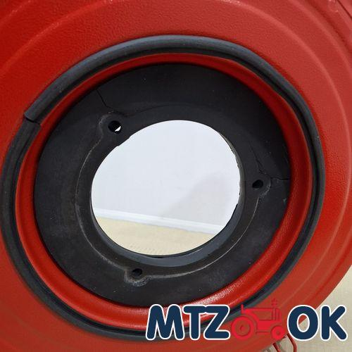 Обшивка торпеды МТЗ МК под стартер (без уха) правая сторона с отверствием (металл) к-т Обшивка торпеды МТЗ МК под стартер (без уха) правая сторона с отверствием (металл) к-т