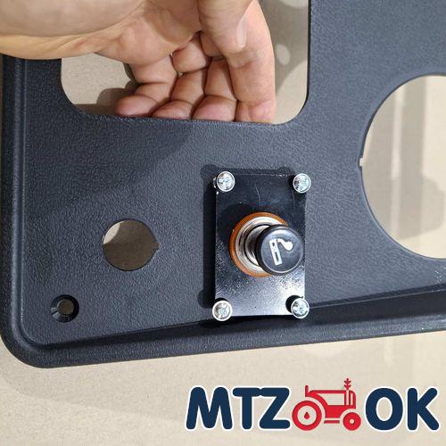 Проставка тахоспидометра на пластиковую панель приборов (металл) Проставка тахоспидометра на пластиковую панель приборов (металл)