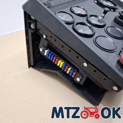 Щиток приборов МТЗ УК н/о (6+1) в сборе с проводкой на всю кабину Щиток приборов МТЗ УК н/о (6+1) в сборе с проводкой на всю кабину