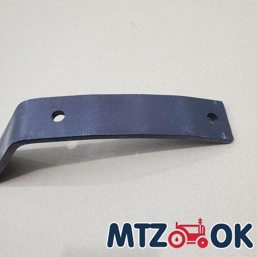 Кронштейн крыла переднего МТЗ-82 левый нижний с подножкой (собств. пр-во) 82-8403020 Кронштейн крыла переднего МТЗ-82 левый нижний с подножкой (собств. пр-во) 82-8403020