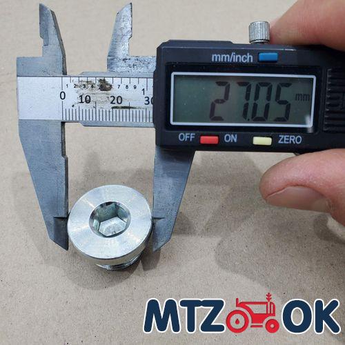 Заглушка гидрораспределителя 1/2 (на болгарский ГР) Заглушка гидрораспределителя 1/2 (на болгарский ГР)