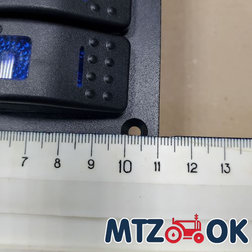 Блок переключателей (4 кнопки) 5014 Блок переключателей (4 кнопки) 5014