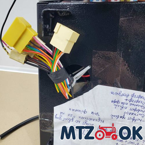 Штекер в прикуривтель 12-24V + USB+TP-S. вольтметр (Китай) Штекер в прикуривтель 12-24V + USB+TP-S. вольтметр (Китай)