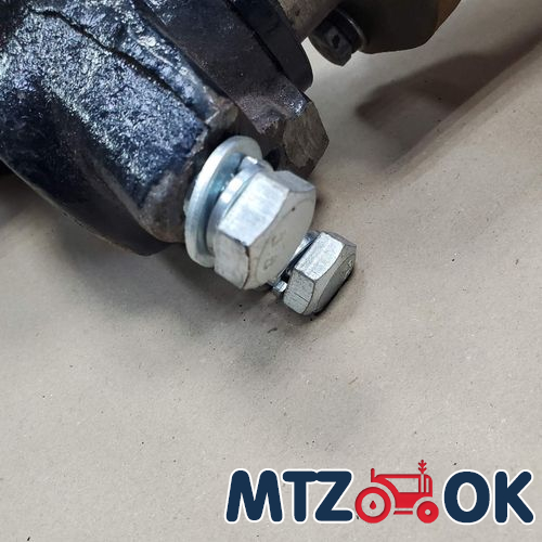 Хомутик маслопровода радиатора (собств. пр-во) 70-1405112 Хомутик маслопровода радиатора (собств. пр-во) 70-1405112