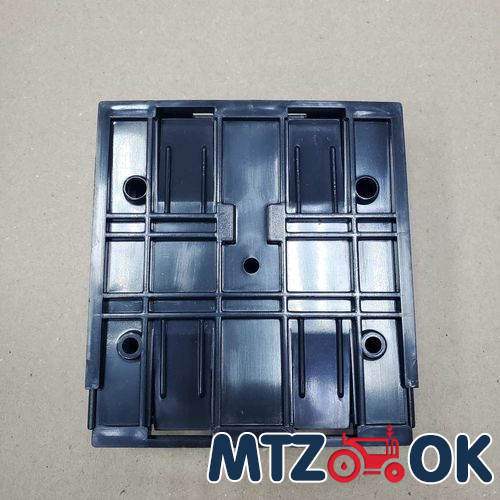 Хомутик маслопровода радиатора (собств. пр-во) 70-1405112 Хомутик маслопровода радиатора (собств. пр-во) 70-1405112