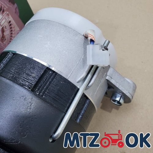 Кронштейн головки соединительной пневмопривода тормозов прицепа (собств. пр-во) 1025-3521511 Кронштейн головки соединительной пневмопривода тормозов прицепа (собств. пр-во) 1025-3521511