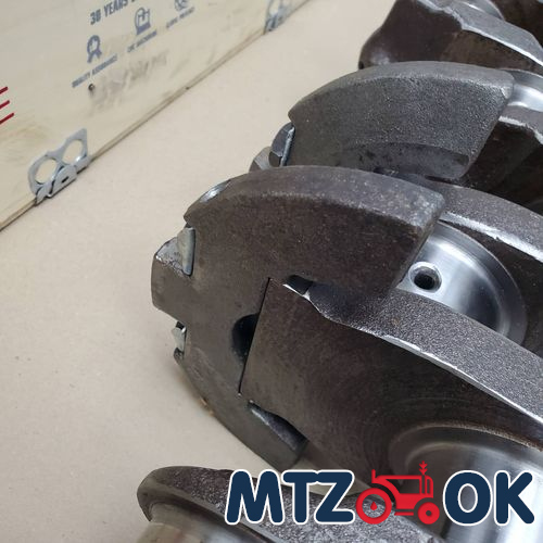 Направляющая педали сцепления (пластик) Направляющая педали сцепления (пластик)