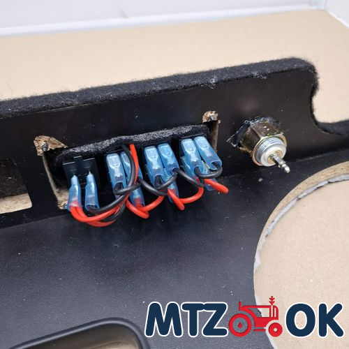 Щиток приборов МТЗ МК. УК с/о в сборе без проводки Щиток приборов МТЗ МК. УК с/о в сборе без проводки